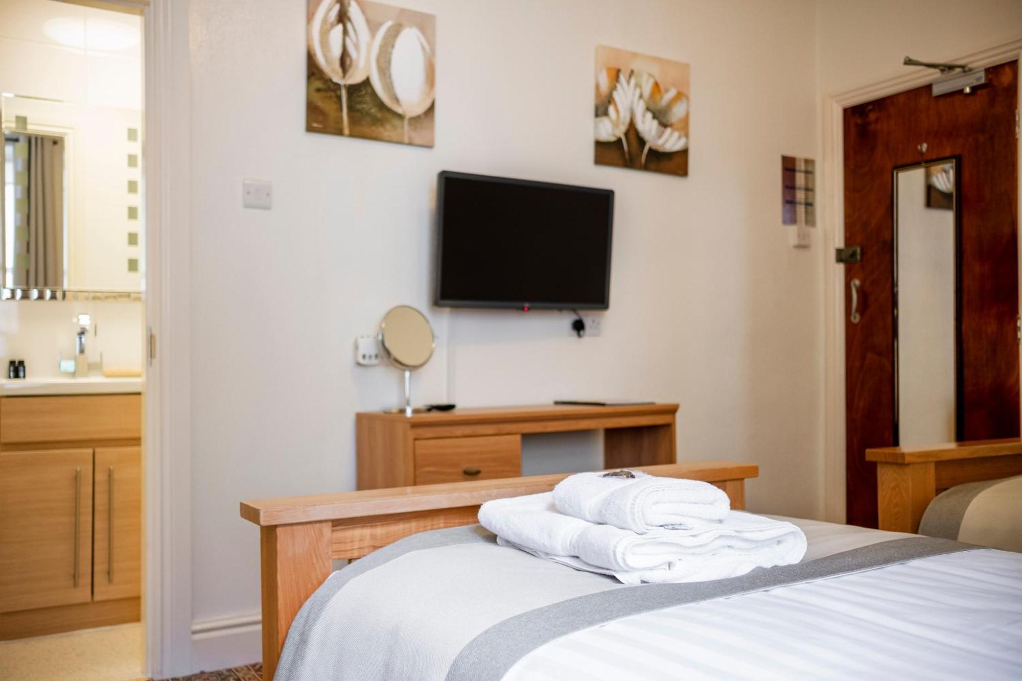 Hotel Inglewood - Opul Express Douglas Zimmer foto